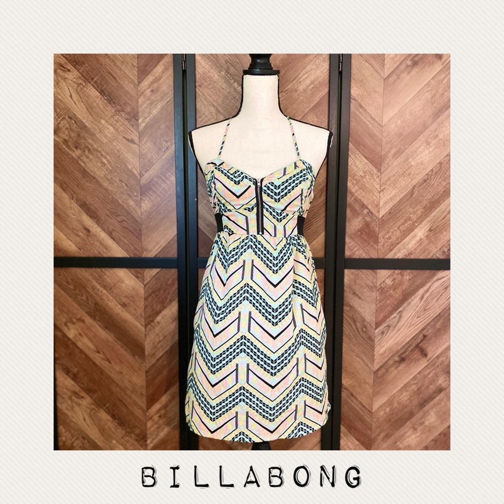 BILLABONG - Aztec Print Dress - SZ Small